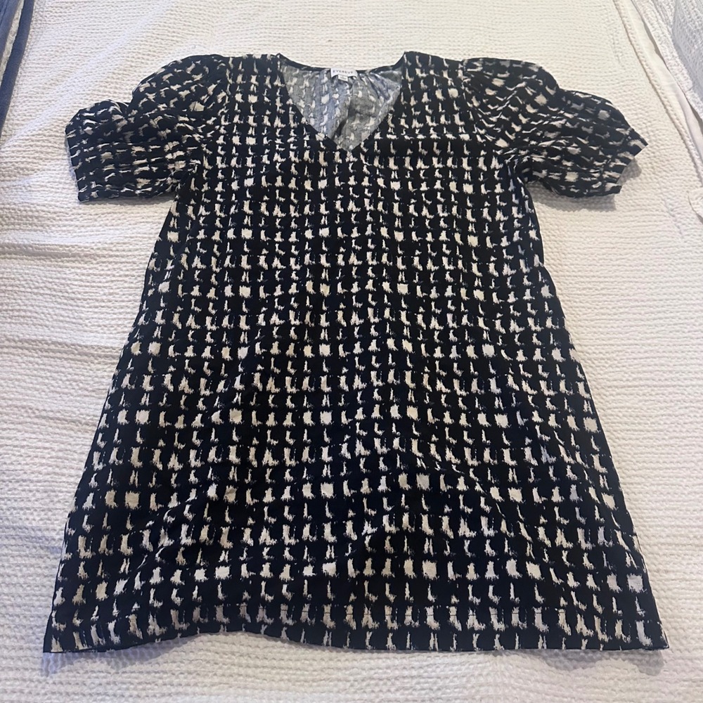 Evereve Black White Abstract Geometric V-Neck Puff Sleeve Mini Dress Large L